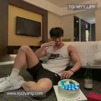 戴鑫旗